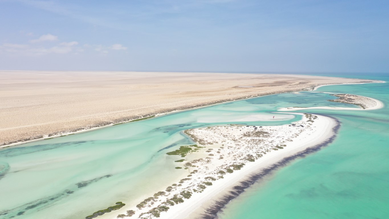 Kite Surfing in Masirah Island